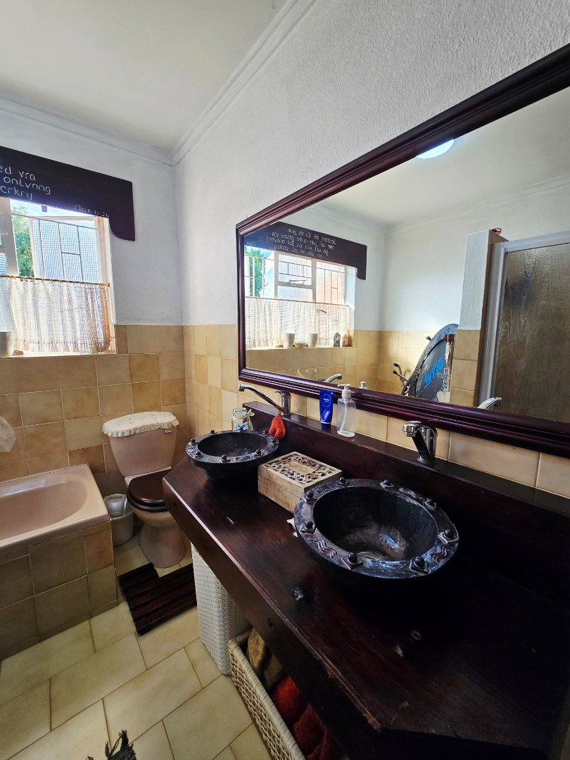  Bedroom Property for Sale in Flimieda North West